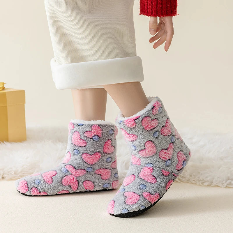 1 Pairs Women Slippers Winter Home Warm Padded Thickened Colorful Love Mid-calf Non Slip Women Floor Shoes