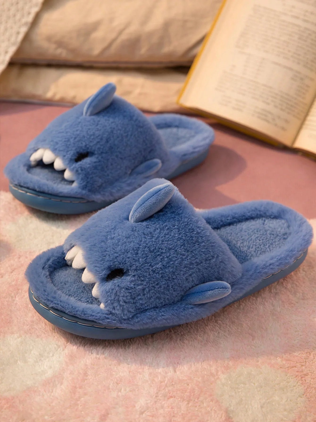Men's Home Cotton Slippers Are Soft, Comfortable and Warm Indoor Fun Cartoon One Word Cotton Slippers